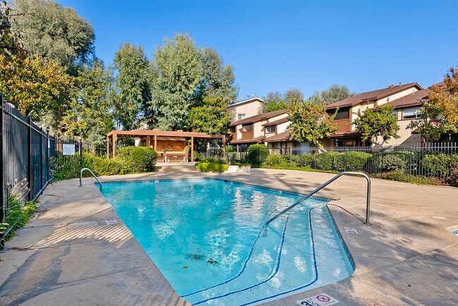 Photo - 8707 Cedros Ave Unit 7