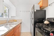 Photo - 29 Brooks Ave Apartment Unit 3