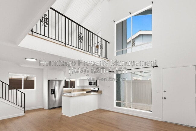 Photo - 601 Larkspur Ave
