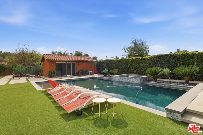 Photo - 9651 Sagebrush Ave