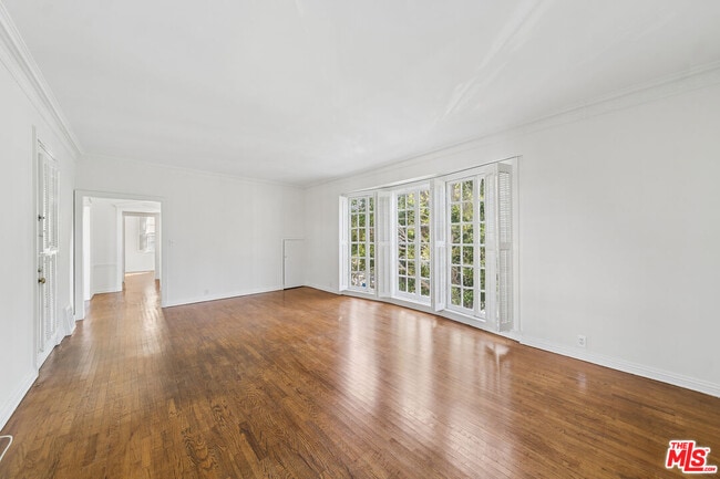 Photo - 1284 S Beverly Glen Blvd