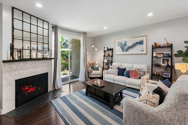 Photo - 2115 Farrell Ave