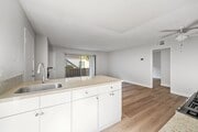 Photo - 1 Bedroom 1 Bath Apartment Close to South ... Unit A