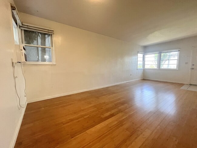 Photo - 11414 Loma Vista Dr Unit Loma Vista - 11408