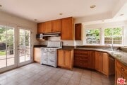Photo - 261 S Carmelina Ave House