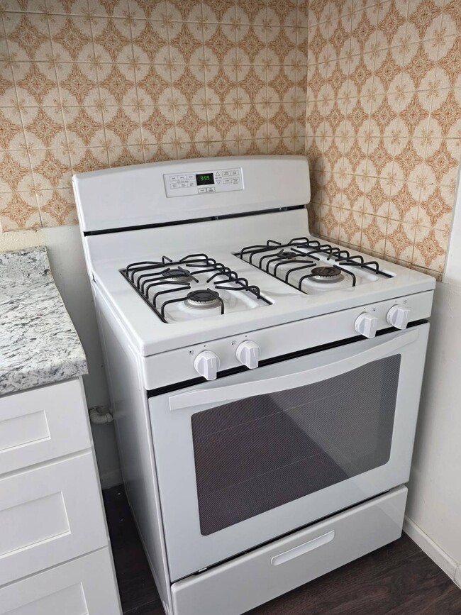 Photo - 53080 Harrison St