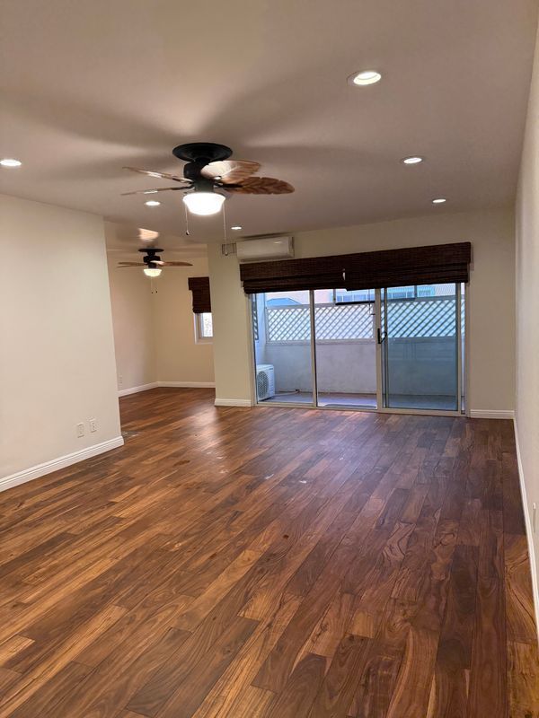 Building Photo - 8710 Delgany Ave