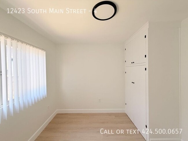 Photo - 12423 Main St Unit 4