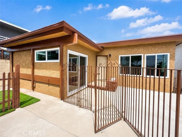 Building Photo - 2008 Junipero Ave