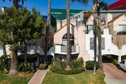 635-639 Huntley Dr - Lido Apartments - 639 Huntley Dr