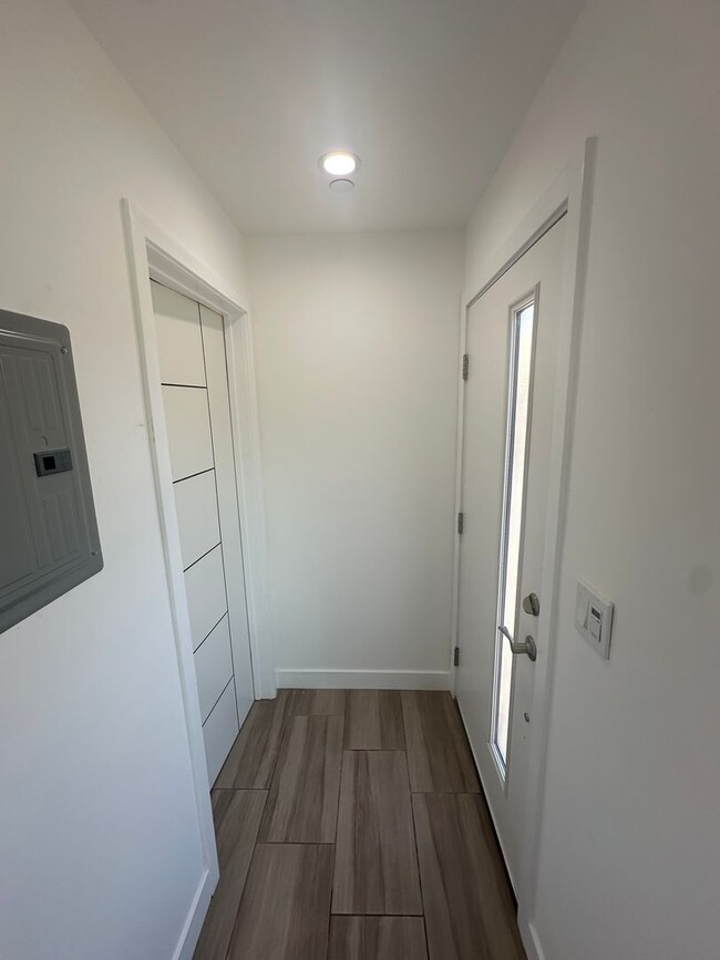 Photo - Spacious & Modern Tri-Level Townhome | 3 Bed, 2.5 Bath with Private Balcony