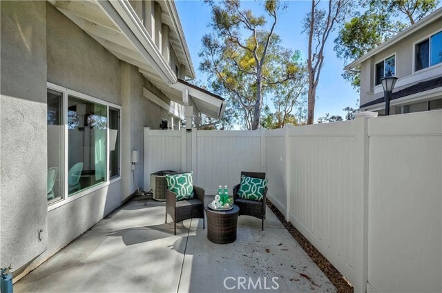 Photo - 2422 Coventry Cir