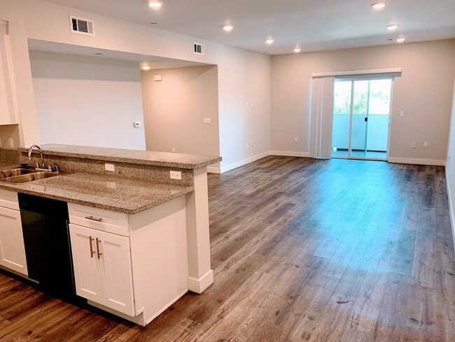 Photo - Panorama Regency