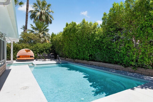 Photo - 70325 Mottle Cir