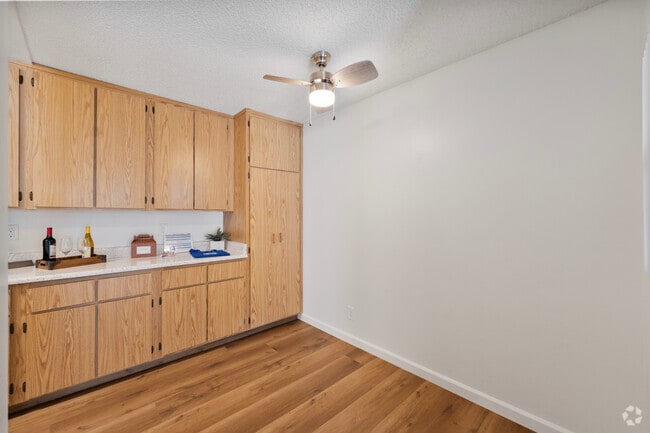 1,BR, 1BA - 550SF - Park San Dimas Senior Apartments