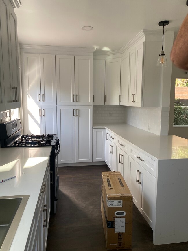 Photo - 2825 Moss Ave