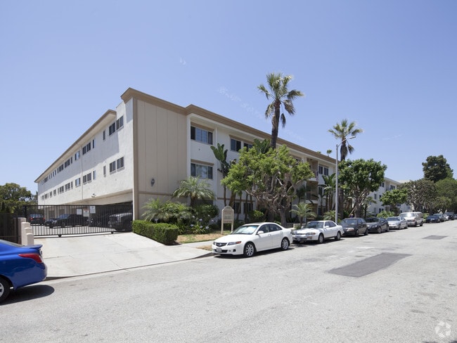 Building Photo - Delgany Court Rental