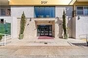 Photo - 2939 Leeward Ave Condo Unit 415