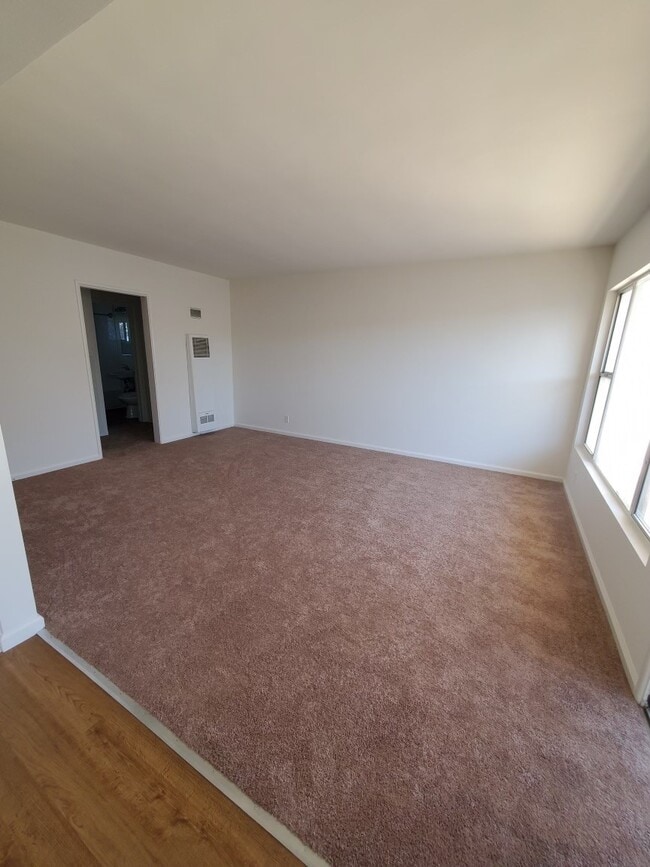 Building Photo - 1311 Berkeley St