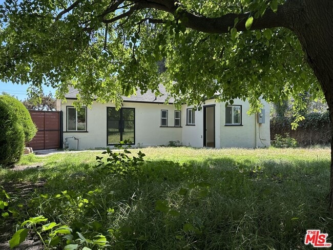 Photo - 4001 Chevy Chase Dr