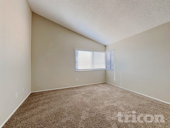 Photo - 15473 Casa Grande St