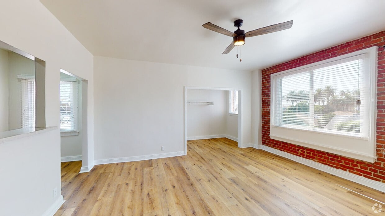3D Tour - Harvard Apartments