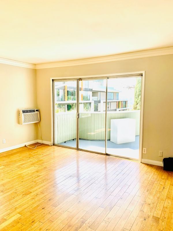 Photo - 1323 N Olive Dr Unit 41B