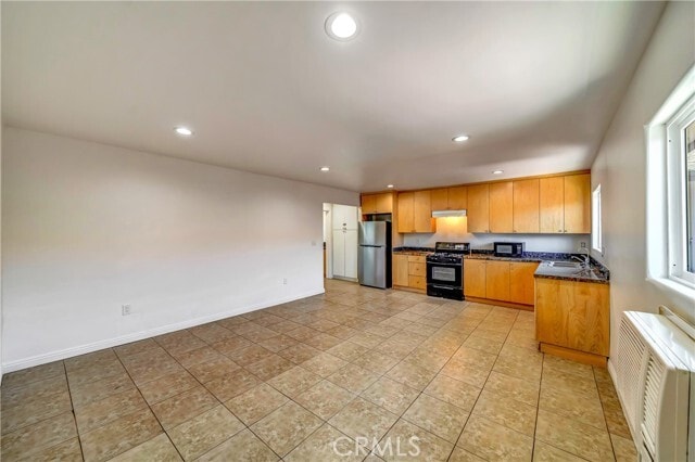 Photo - 6735 Elmer Ave Unit 19