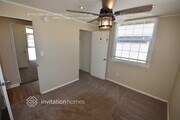Photo - 1807 W 9th St House