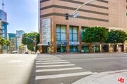 Photo - 1100 Wilshire Blvd Unit 2906