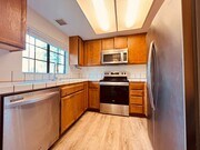 Photo - 2824 Winthrop Ave