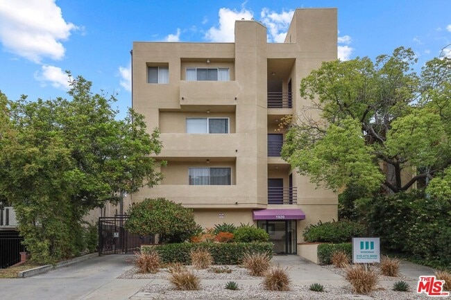 Photo - 1920 Overland Ave Condo Unit 101