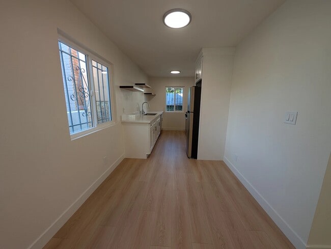 Photo - 3900 1st St Unit 3