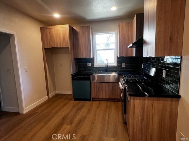 Photo - 2046 Walnut St