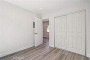 Photo - 11034 Scoville Ave