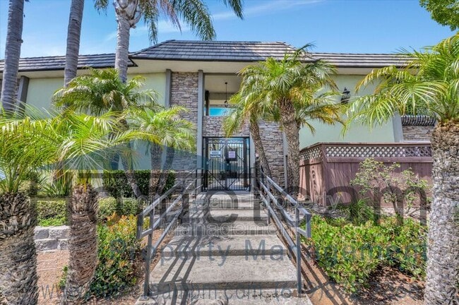 Photo - 6602 Beadnell Way Unit #20