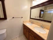 Photo - Centrally Located LA Home Near SoFi Stadium with Yard & Parking - MOVE IN READY