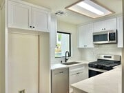 Photo - Updated 2-Bedroom 3 Bathroom Pasadena Town...