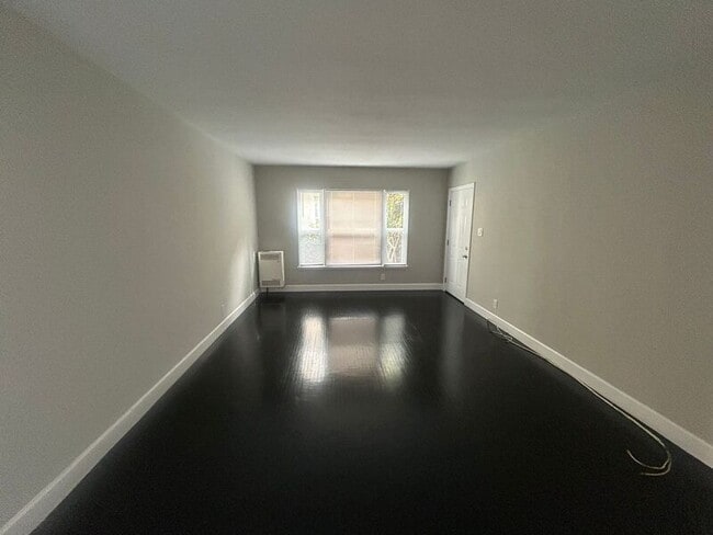 Photo - 1323 S Highland Ave