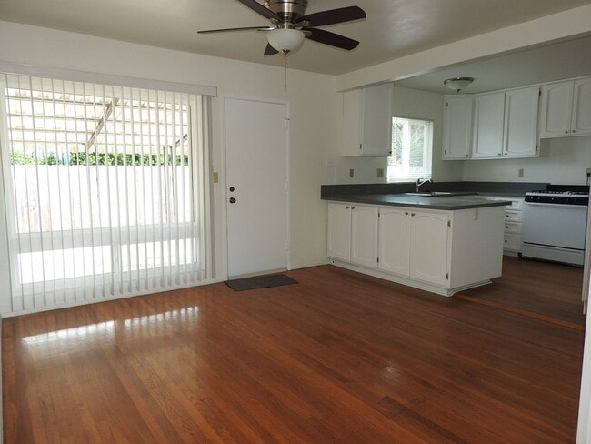 Photo - 3 Bedroom House in quiet neighborhood