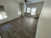 Photo - 919 S. Manhattan Pl