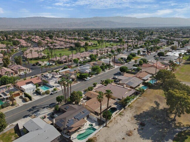 Photo - 76795 New York Ave