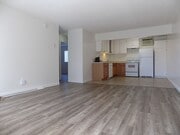 Photo - Spacious 2BD/1BA Apartment in Azalea Park ... Unit B