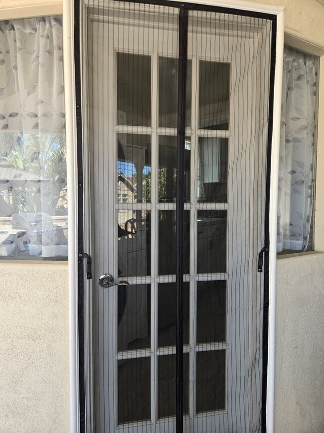 Photo - Immaculate Midtown Studio in Riverside