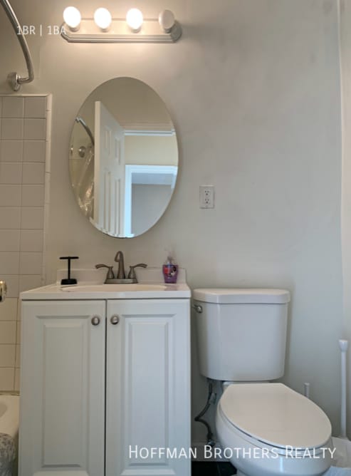 Photo - 6873 Franklin Ave Unit 205