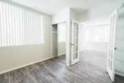 Photo - 816 S. Bundy Dr Apartments
