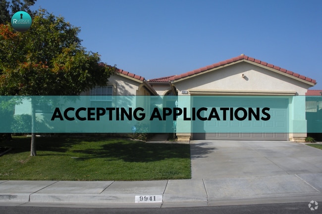 Building Photo - Charming 3-Bedroom + Den Home in Prime Mor...