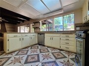 Photo - 109 E Hilton Ave