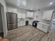 Photo - 3066 E 5th St