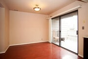 Photo - 1214 S Mayflower Ave